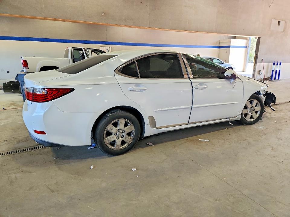 Продажа на аукционе авто 2013 Lexus Es 350, vin: JTHBK1GG2D2030122, номер лота: 49013276
