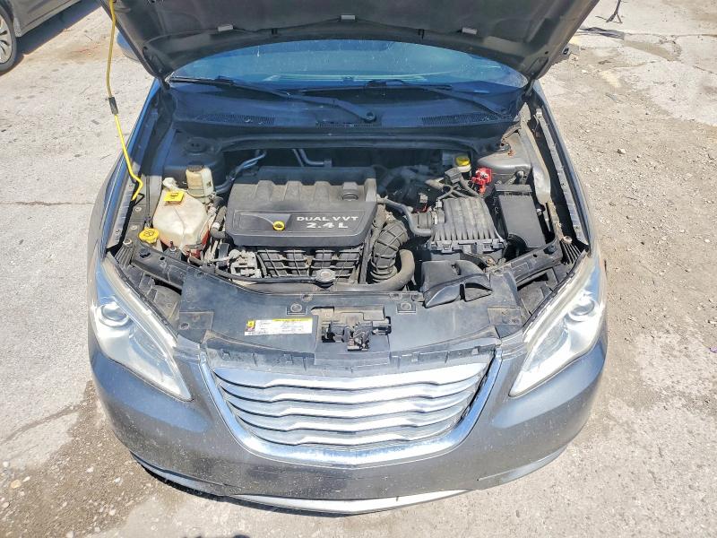 50480216 :رقم المزاد ، 1C3CCBBB6DN578602 vin ، 2013 Chrysler 200 مزاد بيع