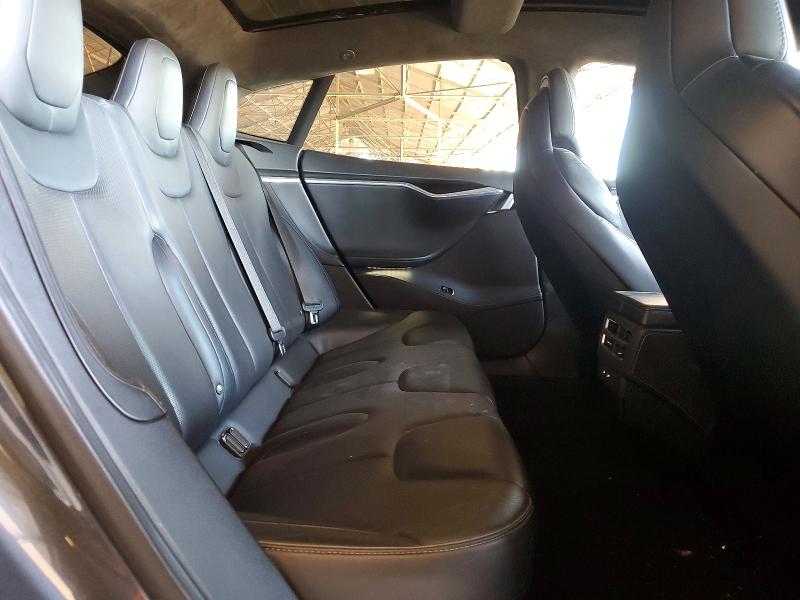 Продаж на аукціоні авто 2016 Tesla Model S, vin: 5YJSA1E44GF158912, номер лоту: 49756576