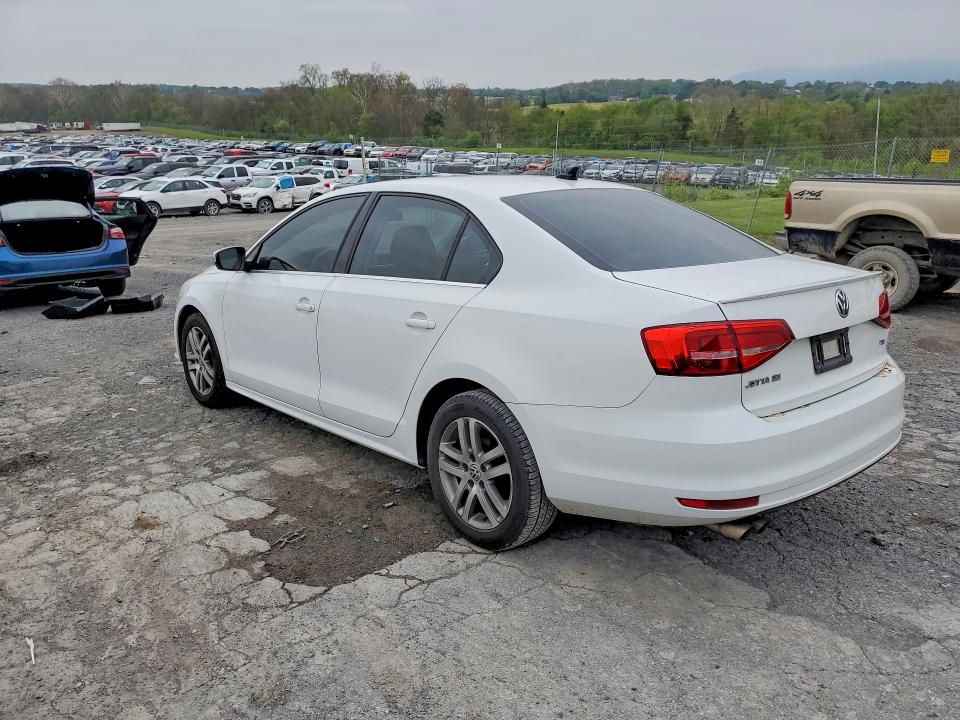 Aukcja sprzedaży 2015 Volkswagen Jetta, vin: 3VWLA7AJ0FM340424, numer aukcji: 51373366