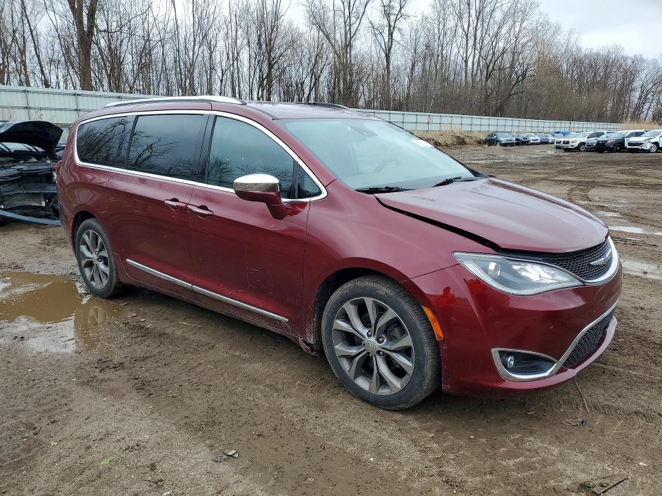 Продажа на аукционе авто 2017 Chrysler Pacifica, vin: 2C4RC1GG9HR683602, номер лота: 48331166