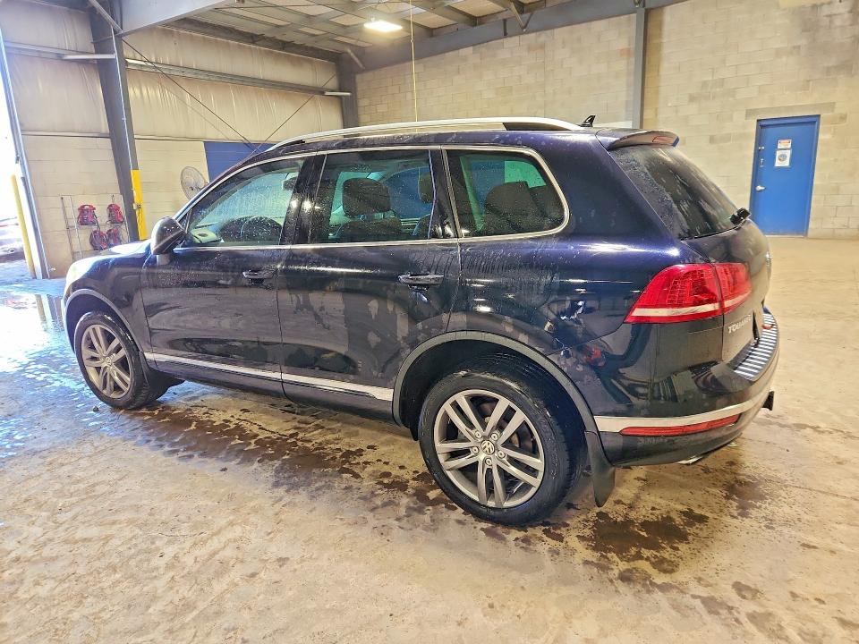 Продаж на аукціоні авто 2016 Volkswagen Touareg, vin: WVGEF9BP8GD012463, номер лоту: 50176086