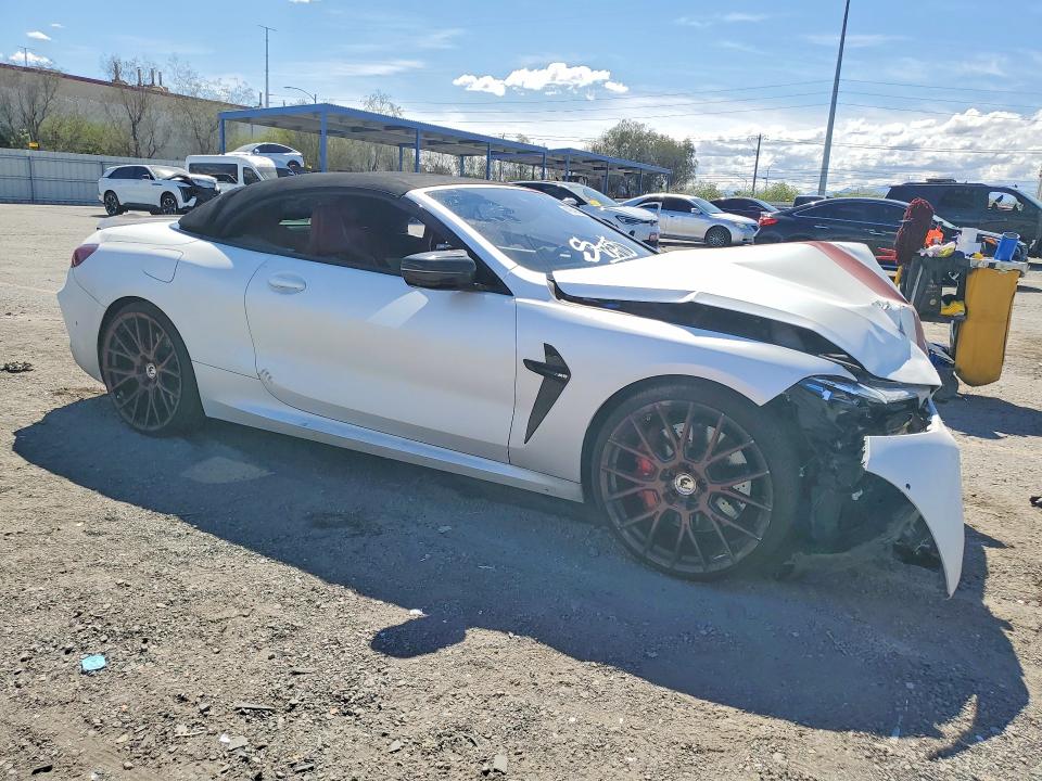 49649696 :رقم المزاد ، WBSDZ0C01NCH58191 vin ، 2022 Bmw M8 مزاد بيع
