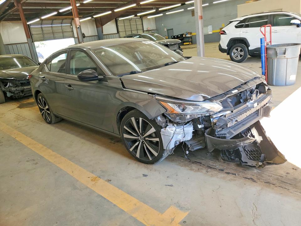 Продаж на аукціоні авто 2021 Nissan Altima, vin: 1N4BL4CV0MN394774, номер лоту: 49956836