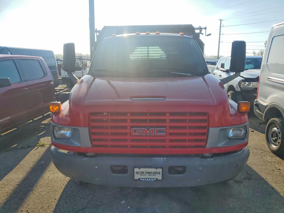 51025486 :رقم المزاد ، 1GDE4C1245F523923 vin ، 2005 Gmc C4500 مزاد بيع