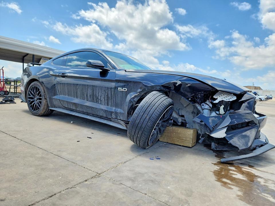 Продажа на аукционе авто 2022 Ford Mustang, vin: 1FA6P8CF0N5127271, номер лота: 51173256