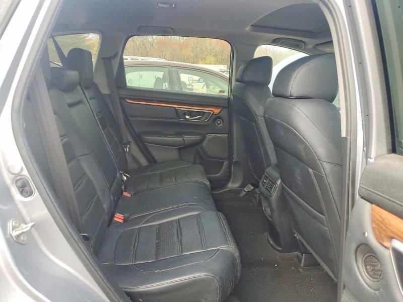 Продаж на аукціоні авто 2017 Honda Cr-v, vin: 2HKRW2H86HH613623, номер лоту: 47912366