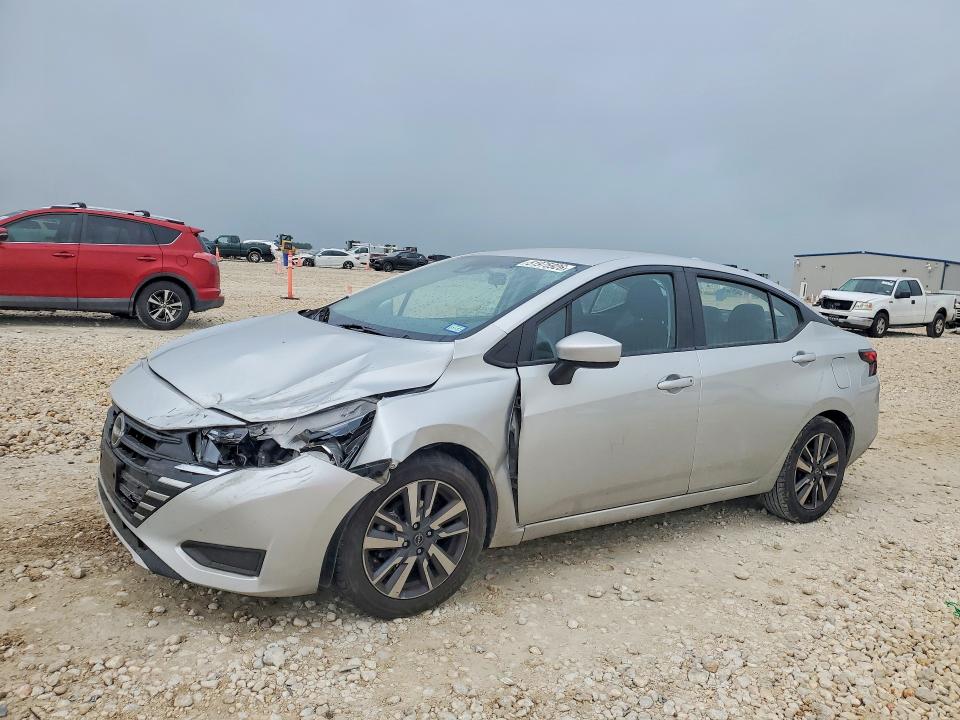 Продажа на аукционе авто 2023 Nissan Versa, vin: 3N1CN8EV1PL834375, номер лота: 51975926