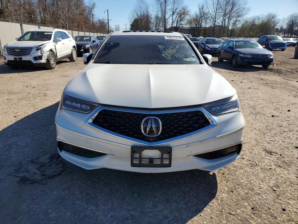 49072316 :رقم المزاد ، 19UUB3F73JA004672 vin ، 2018 Acura Tlx مزاد بيع