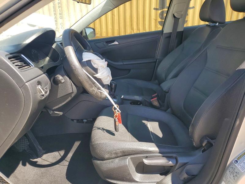 49042266 :رقم المزاد ، 3VWDZ7AJ6BM049479 vin ، 2011 Volkswagen Jetta مزاد بيع