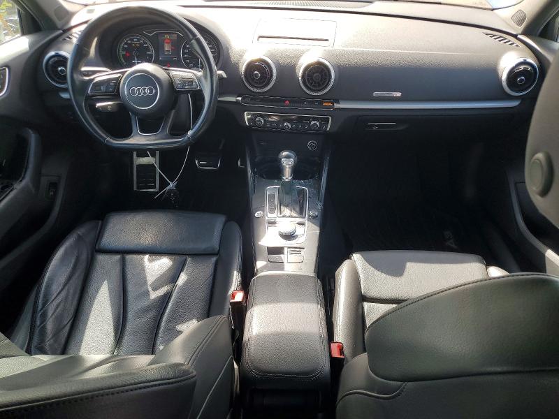 50994726 :رقم المزاد ، WAUUPBFF8HA146136 vin ، 2017 Audi A3 مزاد بيع