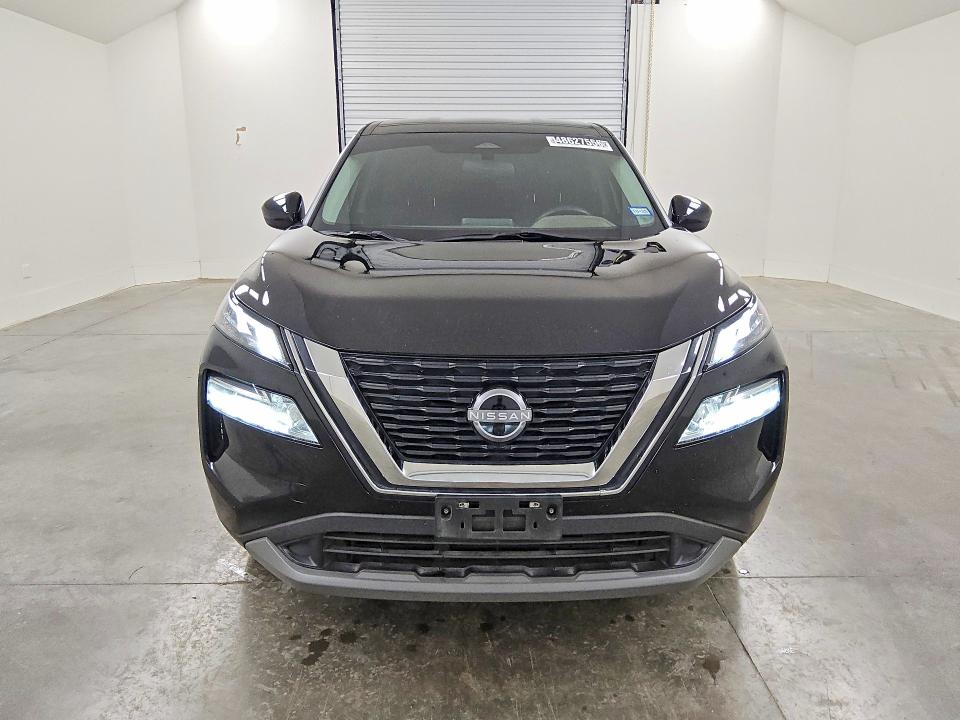 48627556 :رقم المزاد ، 5N1BT3BA7PC879234 vin ، 2023 Nissan Rogue مزاد بيع