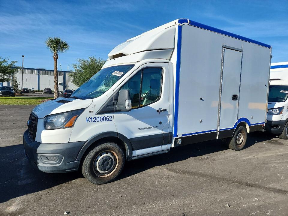 2020 Ford Transit მანქანა იყიდება აუქციონზე, vin: 1FDBW5Z8XLKA95569, აუქციონის ნომერი: 49638186