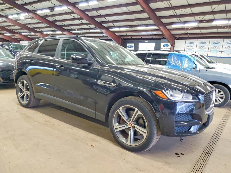 Продаж на аукціоні авто 2017 Jaguar F-pace, vin: SADCJ2BVXHA880147, номер лоту: 48221526