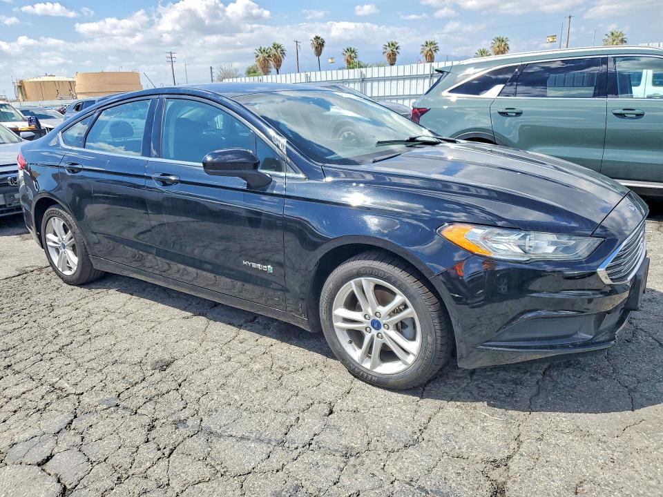 Продажа на аукционе авто 2018 Ford Fusion, vin: 3FA6P0LU5JR103037, номер лота: 48410856