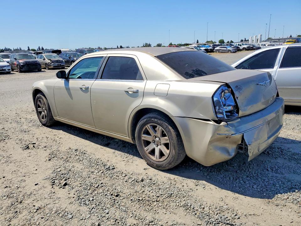 2006 Chrysler 300 მანქანა იყიდება აუქციონზე, vin: 2C3KA53G66H348776, აუქციონის ნომერი: 48483636