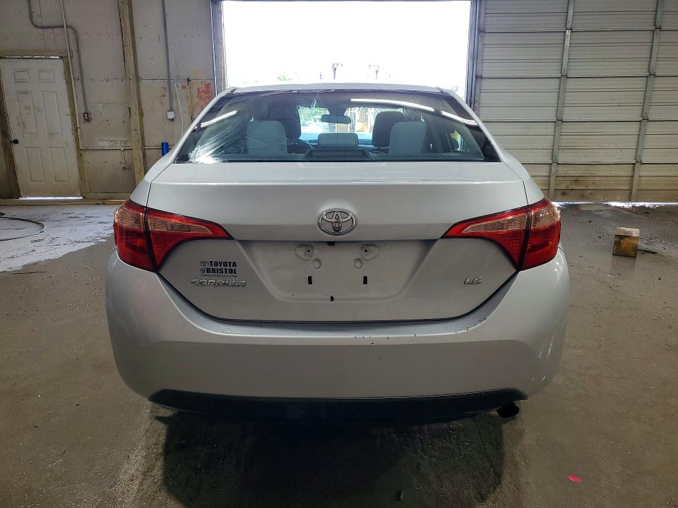 50196536 :رقم المزاد ، 2T1BURHE7HC815119 vin ، 2017 Toyota Corolla مزاد بيع