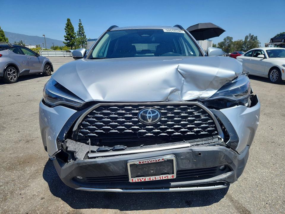 50648536 :رقم المزاد ، 7MUDAAAG4RV105107 vin ، 2024 Toyota Corolla Cross مزاد بيع
