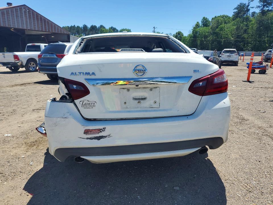 Продажа на аукционе авто 2018 Nissan Altima, vin: 1N4AL3APXJC173006, номер лота: 48969726