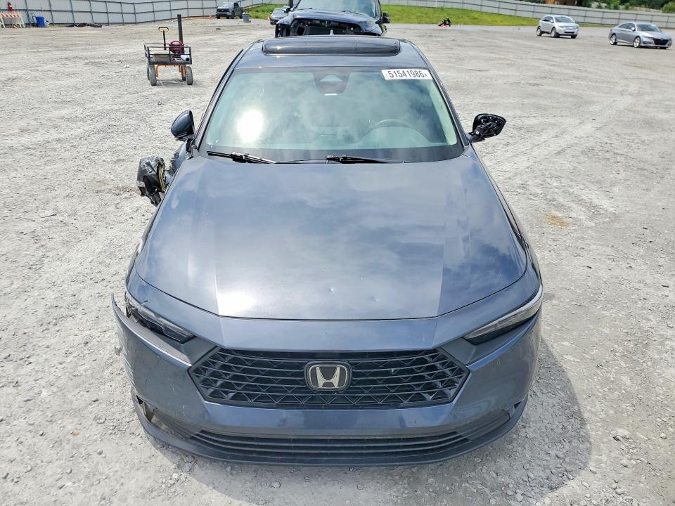 Продажа на аукционе авто 2024 Honda Accord, vin: 1HGCY1F39RA083613, номер лота: 51541986