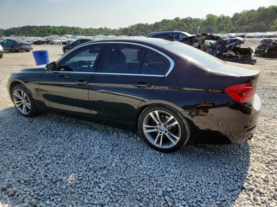 50651636 :رقم المزاد ، WBA8B9G51HNU48746 vin ، 2017 Bmw 330 مزاد بيع