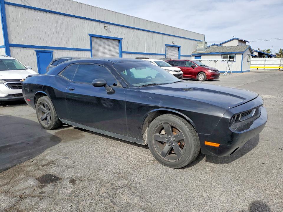 50185066 :رقم المزاد ، 2C3CDYAG8EH313073 vin ، 2014 Dodge Challenger مزاد بيع