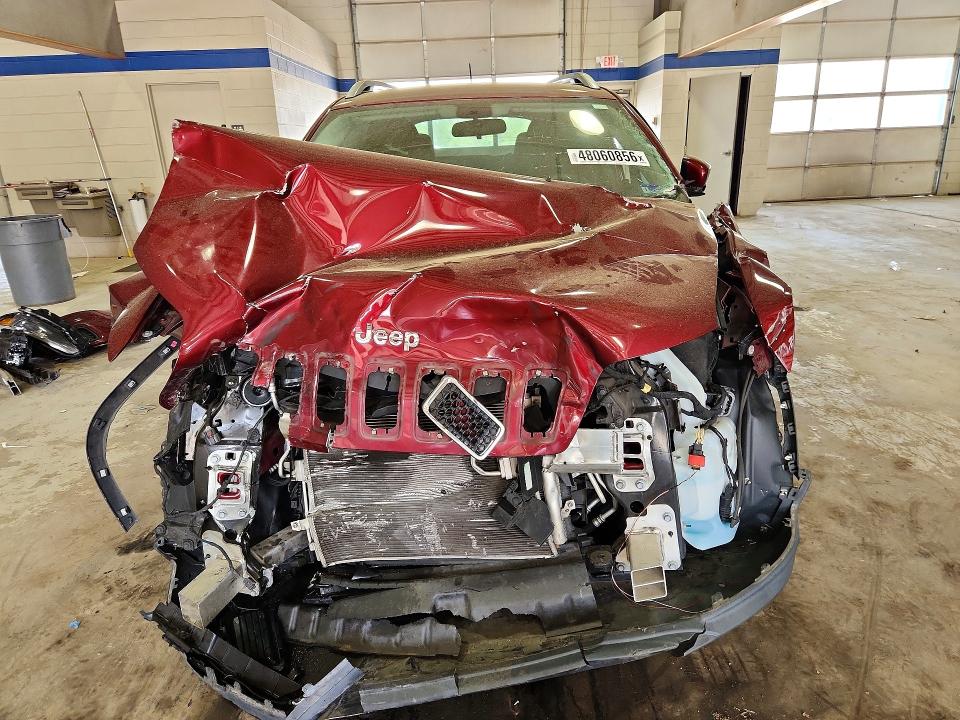 2020 Jeep Cherokee მანქანა იყიდება აუქციონზე, vin: 1C4PJMCB7LD559641, აუქციონის ნომერი: 48060856