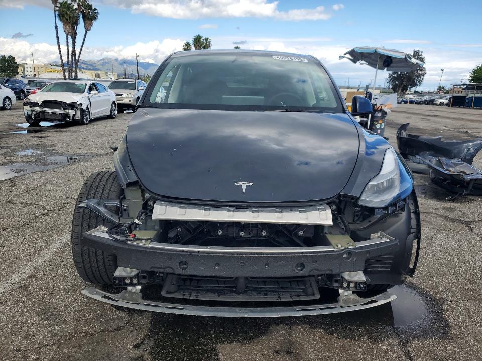 Продажа на аукционе авто 2024 Tesla Model Y, vin: 7SAYGDEEXRF062310, номер лота: 49816196