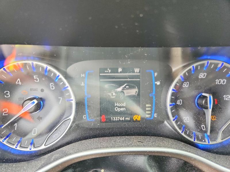 51036776 :رقم المزاد ، 2C4RC1BG0HR810003 vin ، 2017 Chrysler Pacifica مزاد بيع