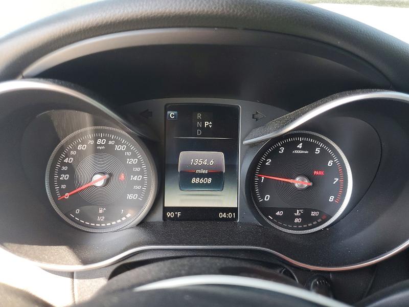 50072606 :رقم المزاد ، WDDWJ4KB9HF454114 vin ، 2017 Mercedes-benz C مزاد بيع