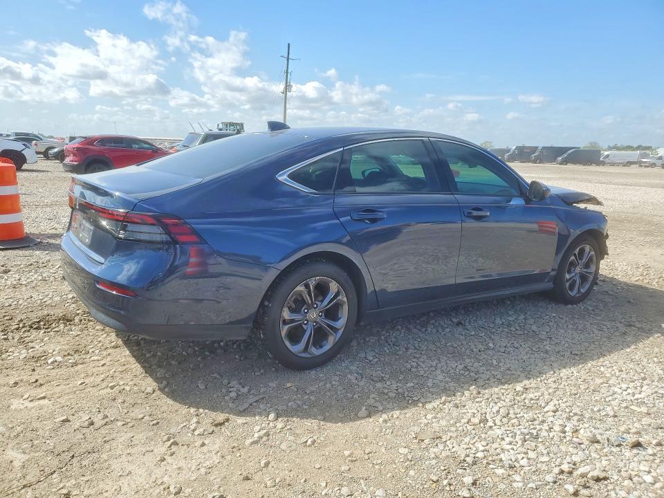 2023 Honda Accord მანქანა იყიდება აუქციონზე, vin: 1HGCY1F35PA032395, აუქციონის ნომერი: 49059526