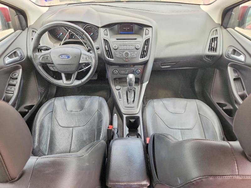 49673946 :رقم المزاد ، 1FADP3K20FL318419 vin ، 2015 Ford Focus مزاد بيع