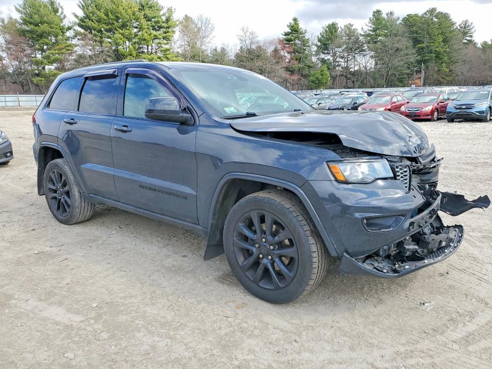 49104546 :رقم المزاد ، 1C4RJFAG7JC252105 vin ، 2018 Jeep Grand Cherokee مزاد بيع