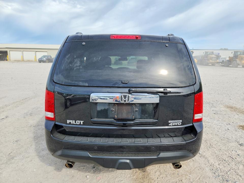 Продаж на аукціоні авто 2015 Honda Pilot, vin: 5FNYF4H90FB058924, номер лоту: 49660596