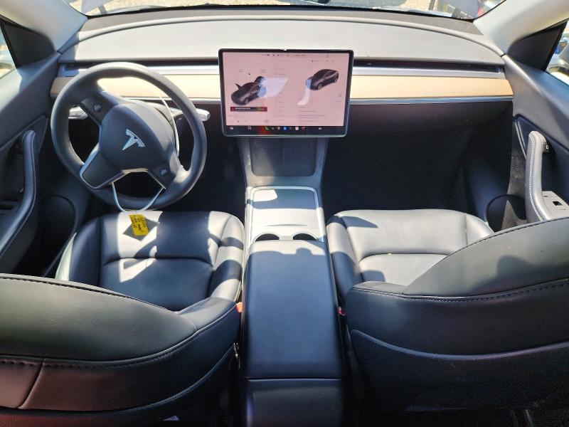 51858536 :رقم المزاد ، 7SAYGDEE8NF384583 vin ، 2022 Tesla Model Y مزاد بيع
