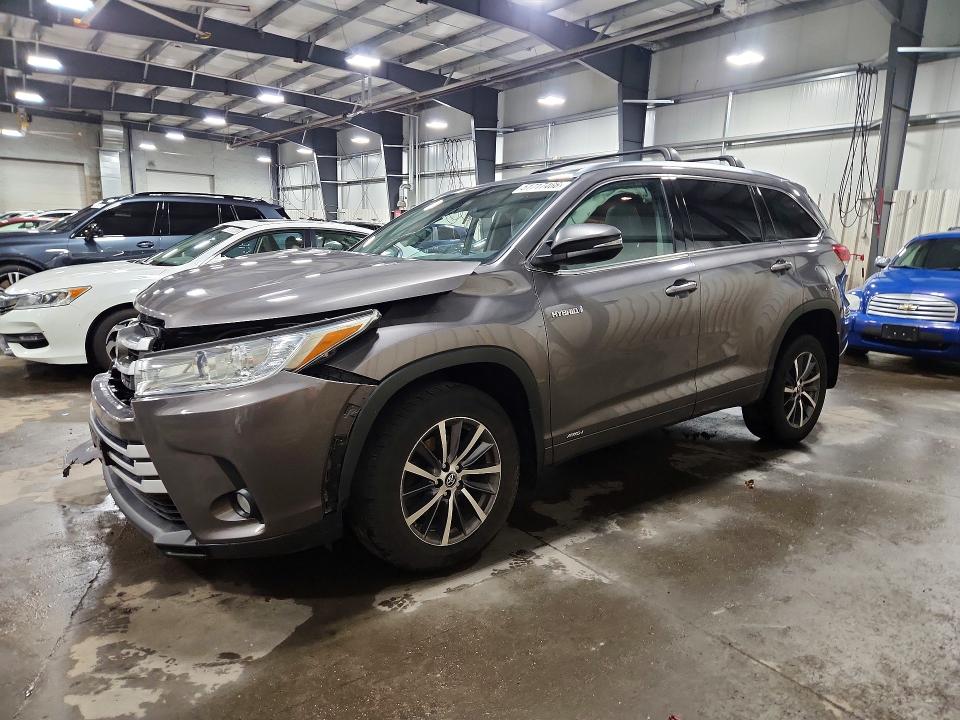 51717466 :رقم المزاد ، 5TDJGRFH9HS031192 vin ، 2017 Toyota Highlander Hybrid مزاد بيع