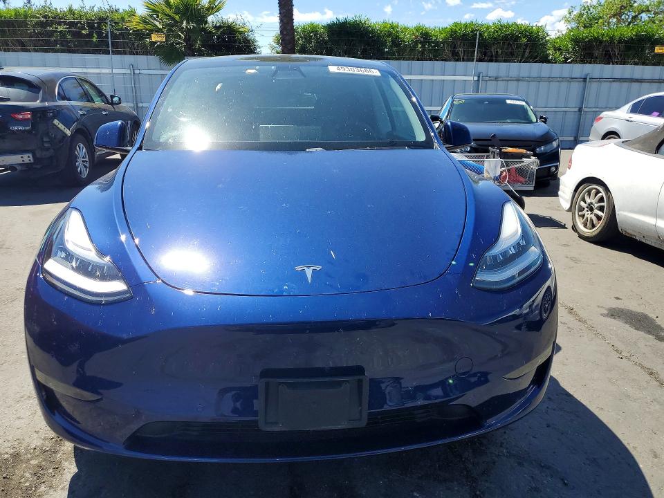 2020 Tesla Model Y მანქანა იყიდება აუქციონზე, vin: 5YJYGDEF0LF005580, აუქციონის ნომერი: 49303686