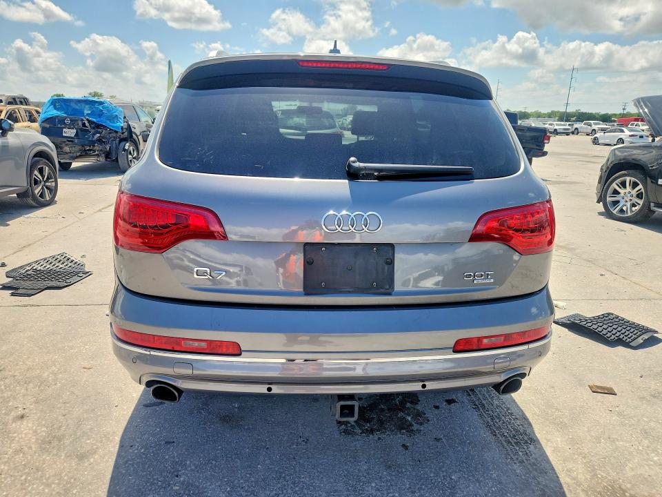 51159176 :رقم المزاد ، WA1LGAFE6FD028057 vin ، 2015 Audi Q7 مزاد بيع