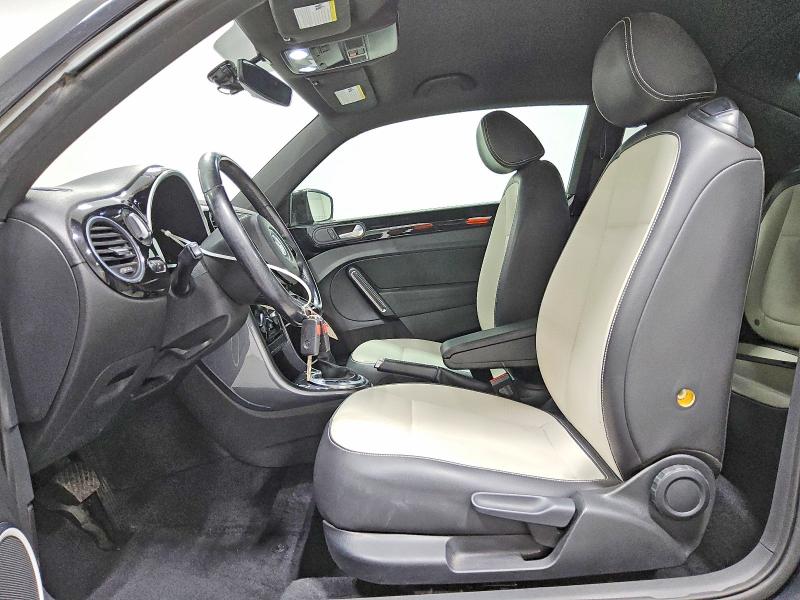 48653876 :رقم المزاد ، 3VWJ17AT0HM612496 vin ، 2017 Volkswagen Beetle مزاد بيع