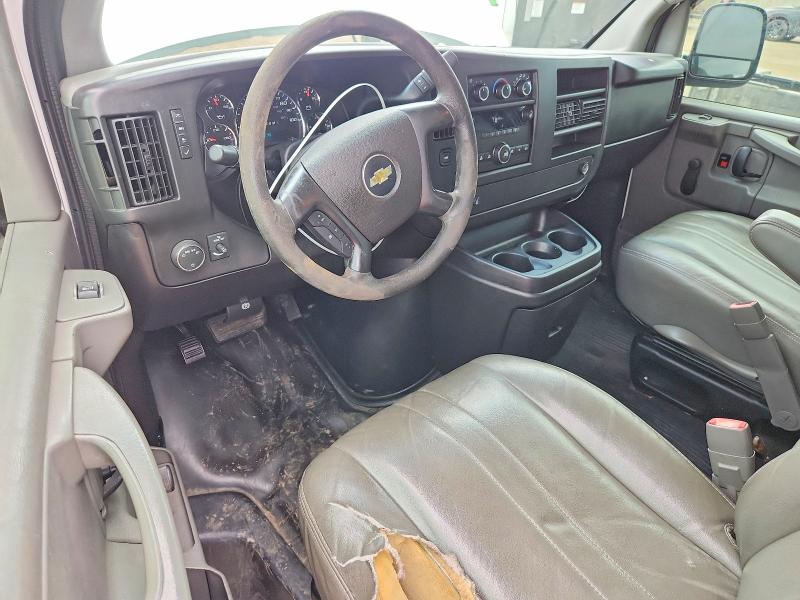 50162596 :رقم المزاد ، 1GCWGFBA1E1101788 vin ، 2014 Chev Express G2500 مزاد بيع