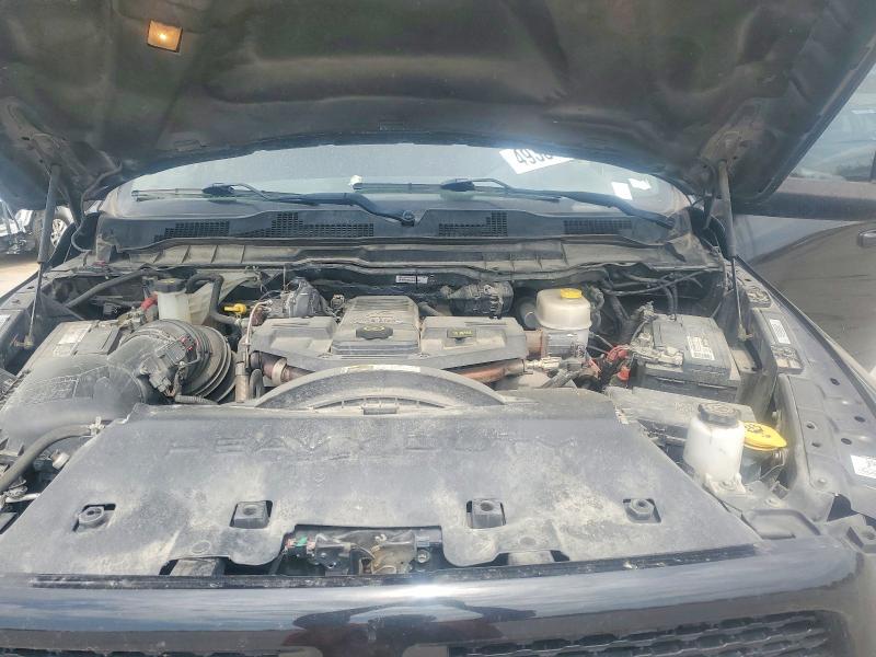 49331786 :رقم المزاد ، 3C63R3ML2HG698084 vin ، 2017 Ram 3500 مزاد بيع