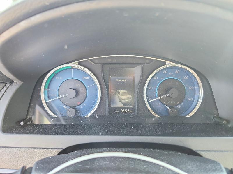 2015 Toyota Camry Hybrid მანქანა იყიდება აუქციონზე, vin: 4T1BD1FK4FU166000, აუქციონის ნომერი: 51559846