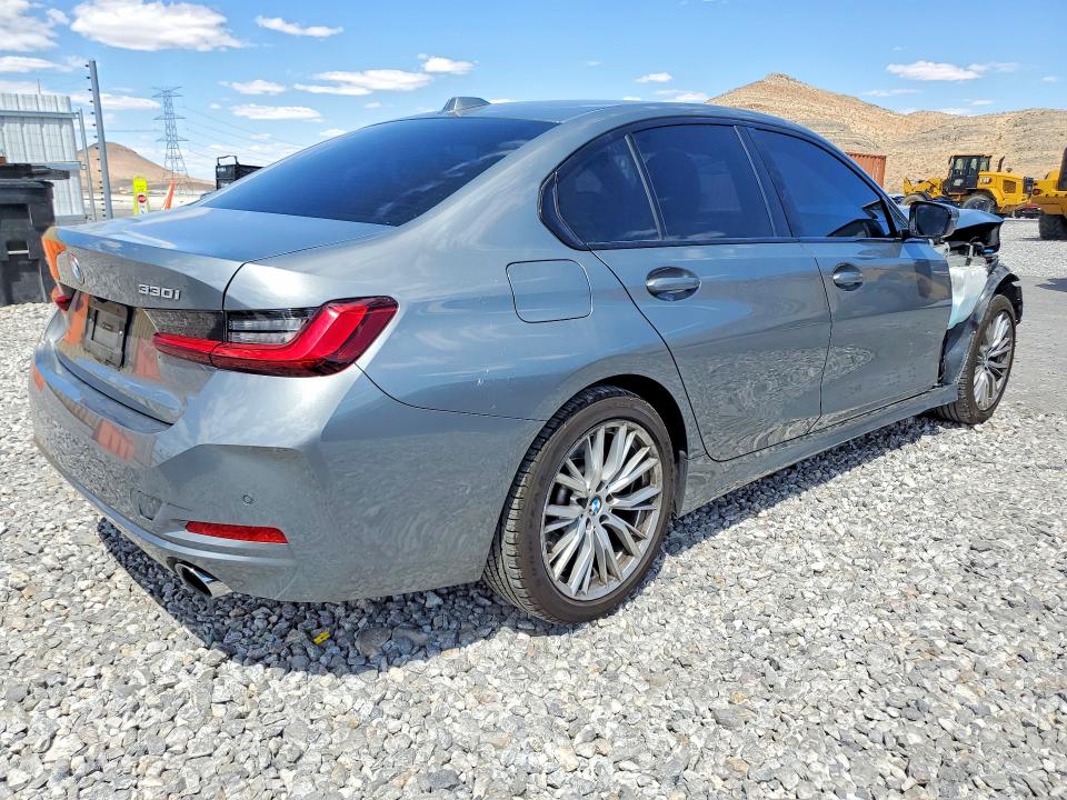 52052146 :رقم المزاد ، 3MW89FF04P8D54555 vin ، 2023 Bmw 330xi مزاد بيع