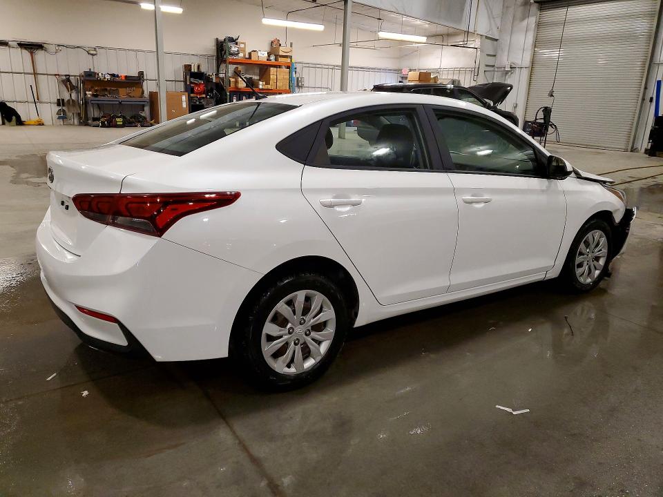 2020 Hyundai Accent მანქანა იყიდება აუქციონზე, vin: 3KPC24A62LE092788, აუქციონის ნომერი: 48817686