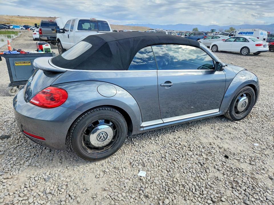 49826746 :رقم المزاد ، 3VW5X7ATXDM827135 vin ، 2013 Volkswagen Beetle مزاد بيع