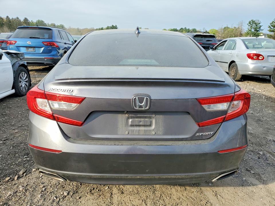 49153436 :رقم المزاد ، 1HGCV1F33JA135265 vin ، 2018 Honda Accord مزاد بيع