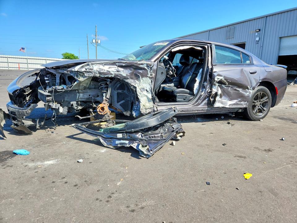 48117996 :رقم المزاد ، 2C3CDXBG1LH211586 vin ، 2020 Dodge Charger مزاد بيع