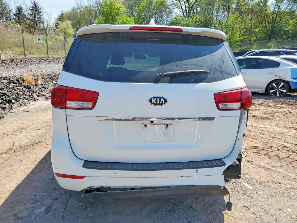 2015 Kia Sedona მანქანა იყიდება აუქციონზე, vin: KNDMB5C12F6037263, აუქციონის ნომერი: 49267096