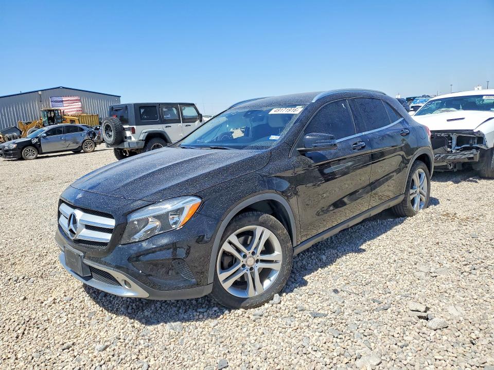 49171916 :رقم المزاد ، WDCTG4EB0GJ270841 vin ، 2016 Mercedes-benz Gla مزاد بيع