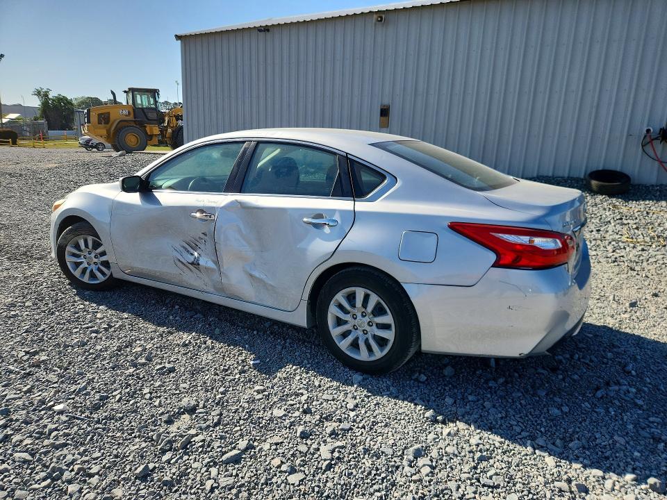 Продаж на аукціоні авто 2017 Nissan Altima, vin: 1N4AL3AP6HC160165, номер лоту: 49896986